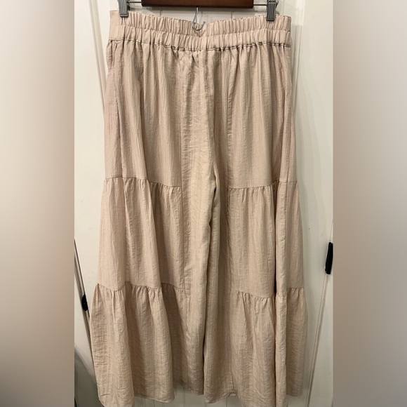 Polagram Tiered Tide Flowy Wide Leg Boho Palazzo Pants - Tan/Beige - L - Picture 5 of 5